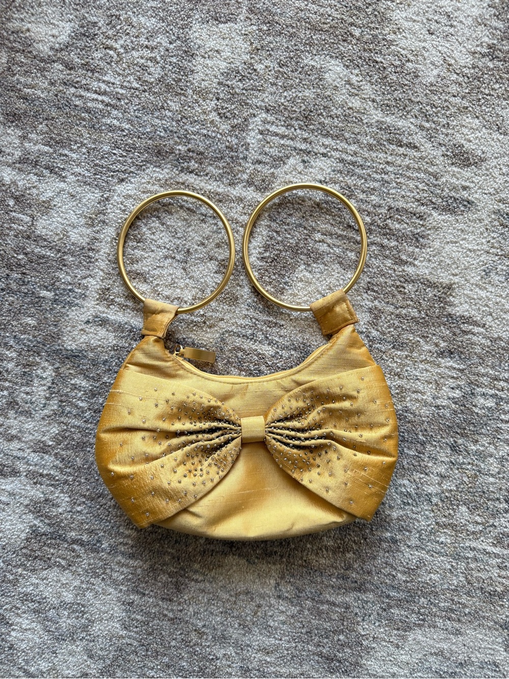 VINTAGE Inge Christopher Gold Bow Accent Ring-Handle Evening Bag